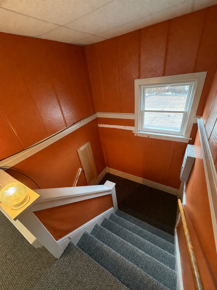 4428 E Superior St - Photo 2 of 12