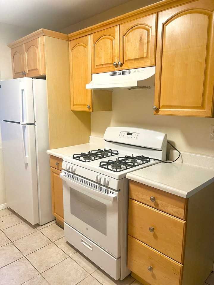 116 Palm Avenue - Photo 3 of 9