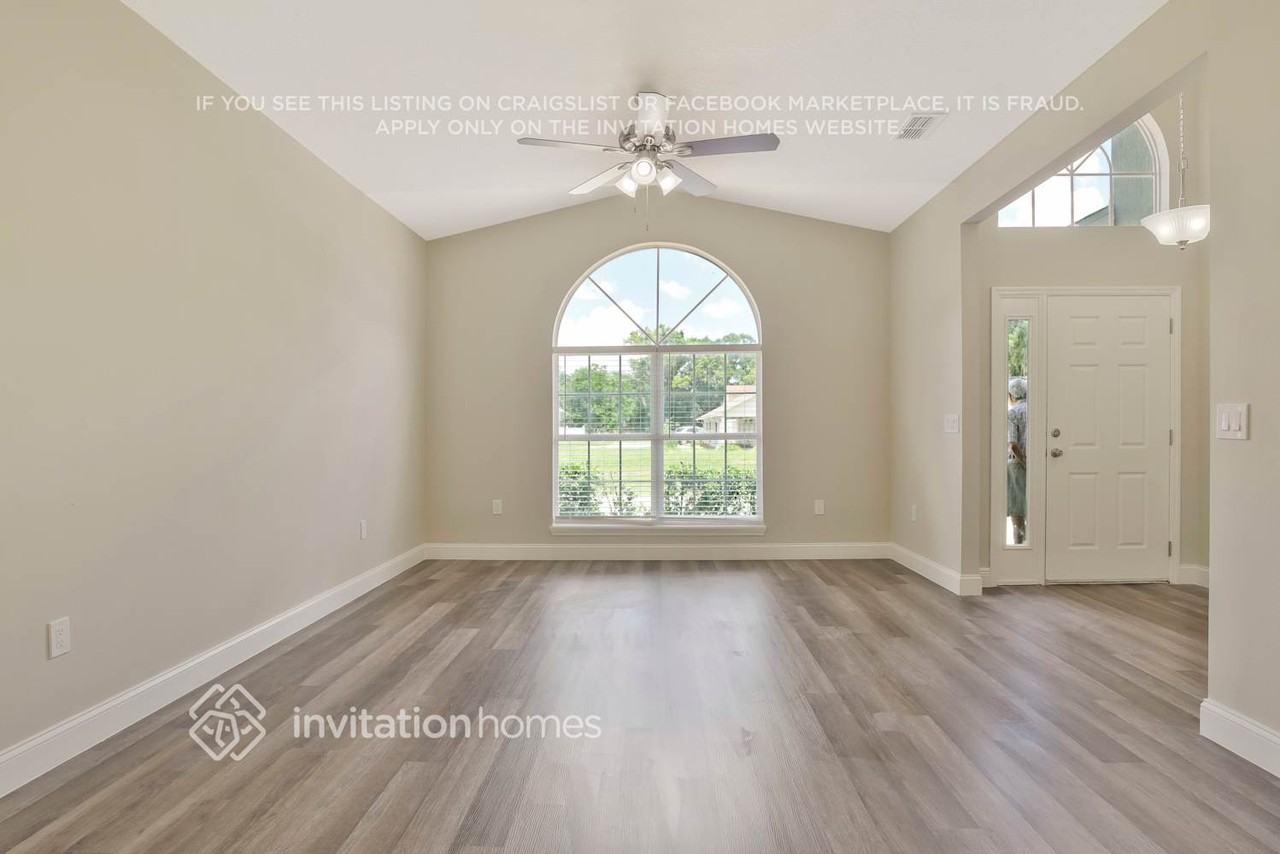7945 Riffle Ln - Photo 2 of 29