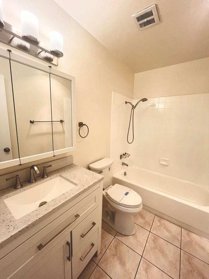Available Now! Spacious Apartment in Quiet Area of National City - Photo 7 of 23