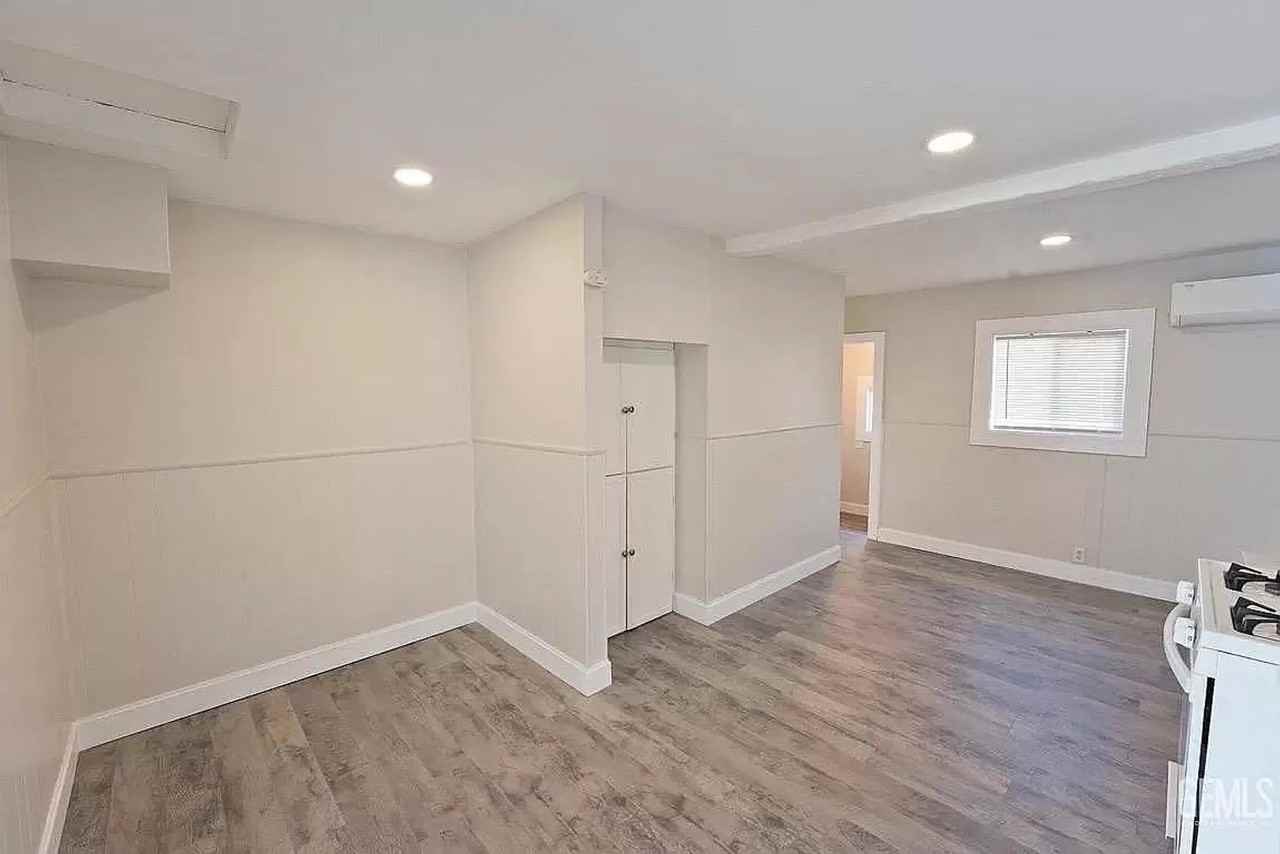 600 1/2 Buchanan St - Photo 5 of 16