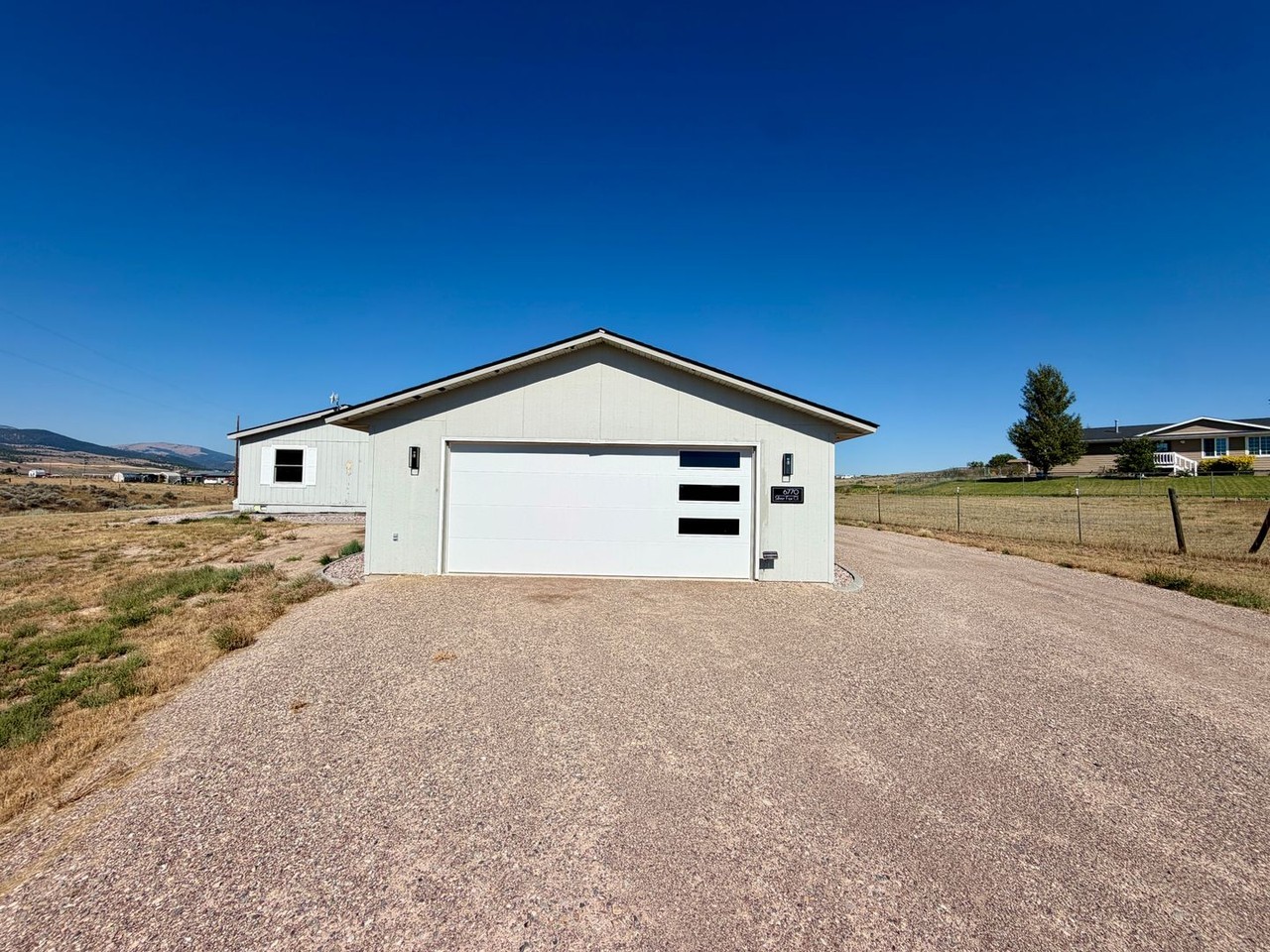 6770 Silver Fox Ct - Photo 5 of 21