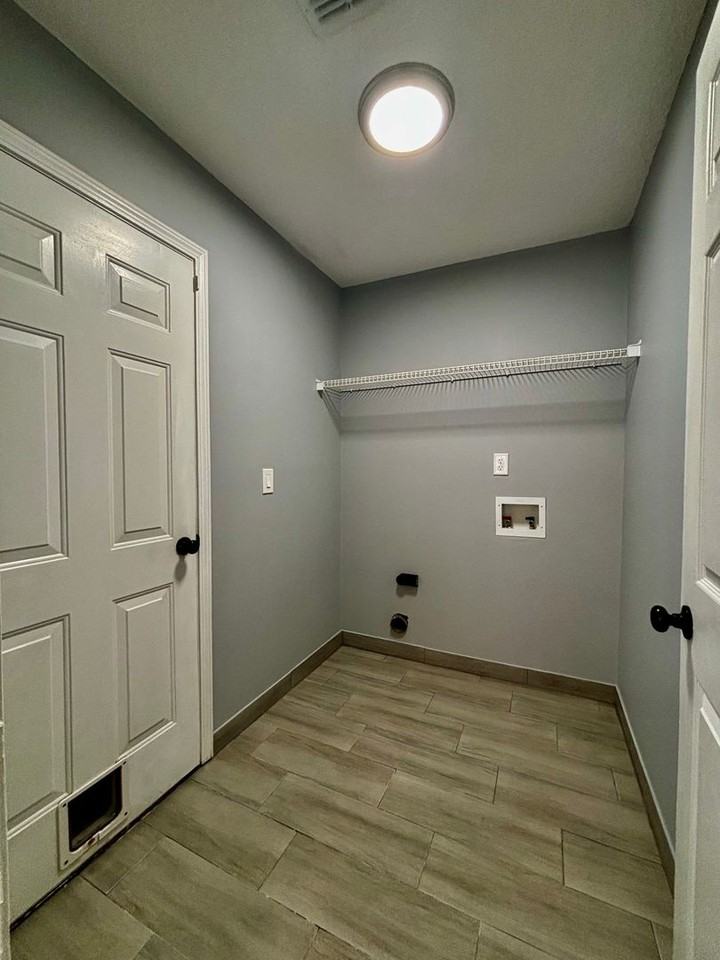 3018 Hickory Glen Dr - Photo 6 of 21
