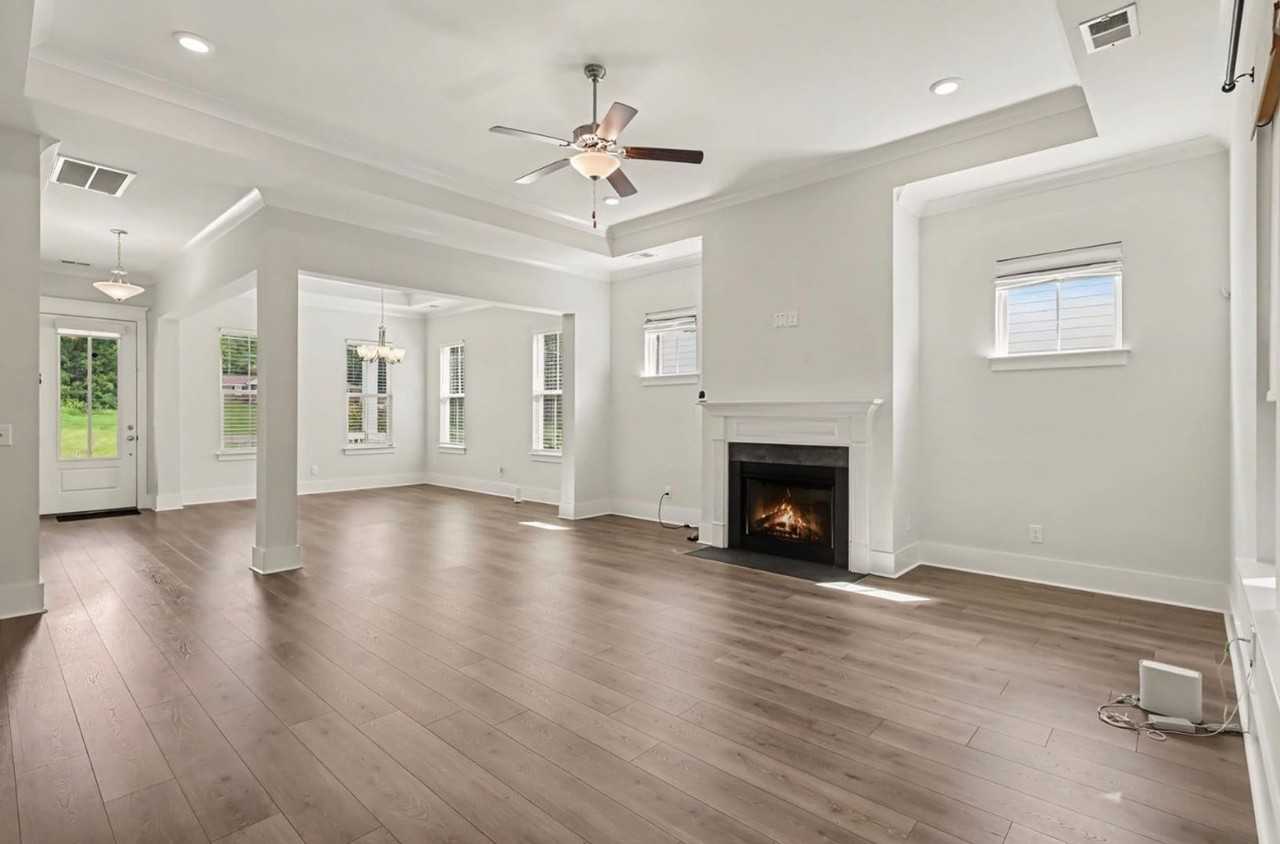 6013 Mt Pisgah Rd - Photo 4 of 15