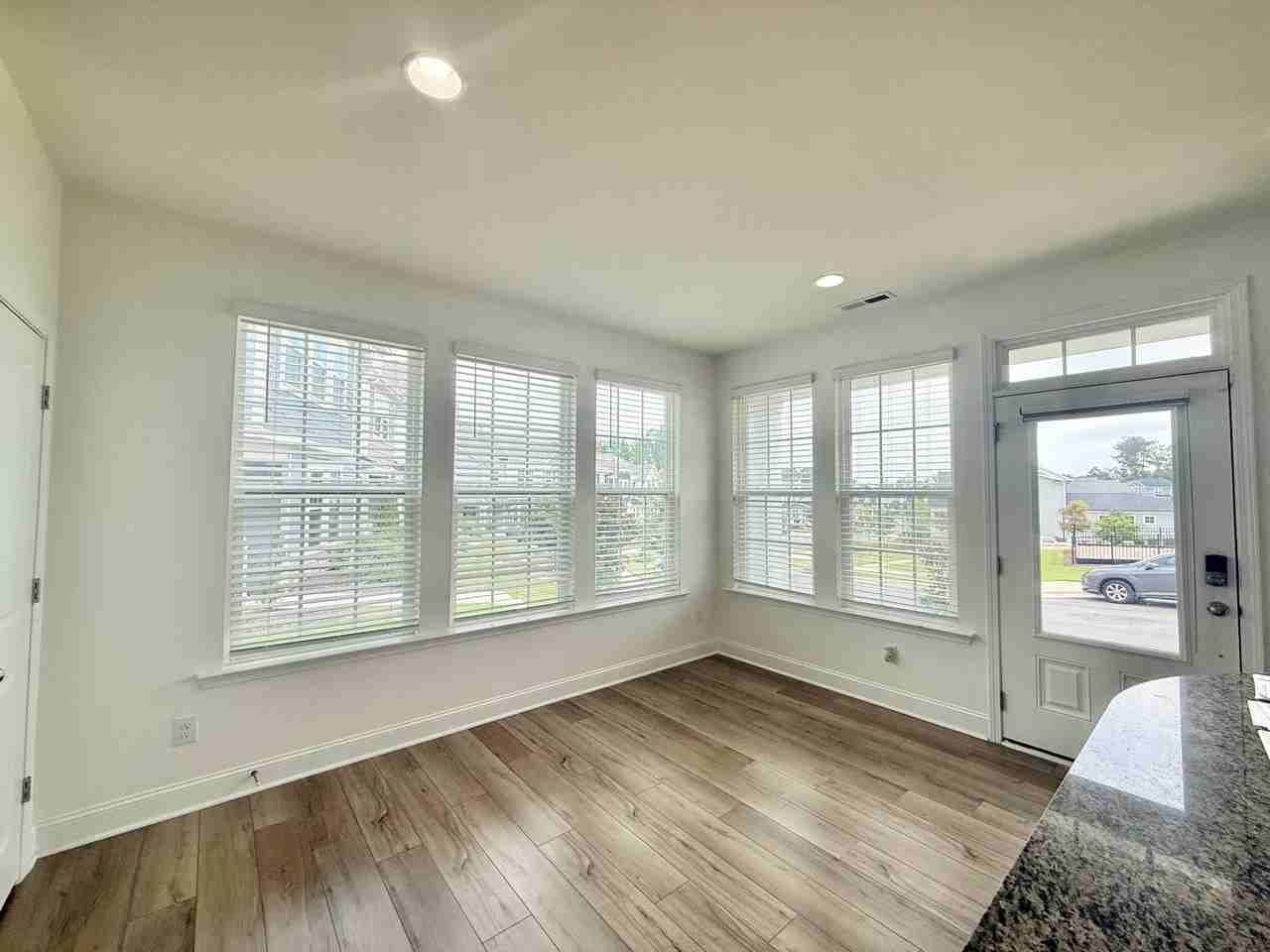 1826 Grassy Falls Ln - Photo 6 of 21