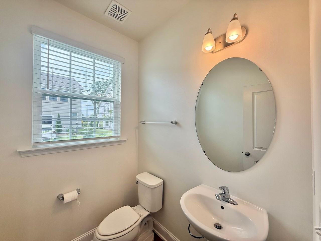 1826 Grassy Falls Ln - Photo 7 of 21