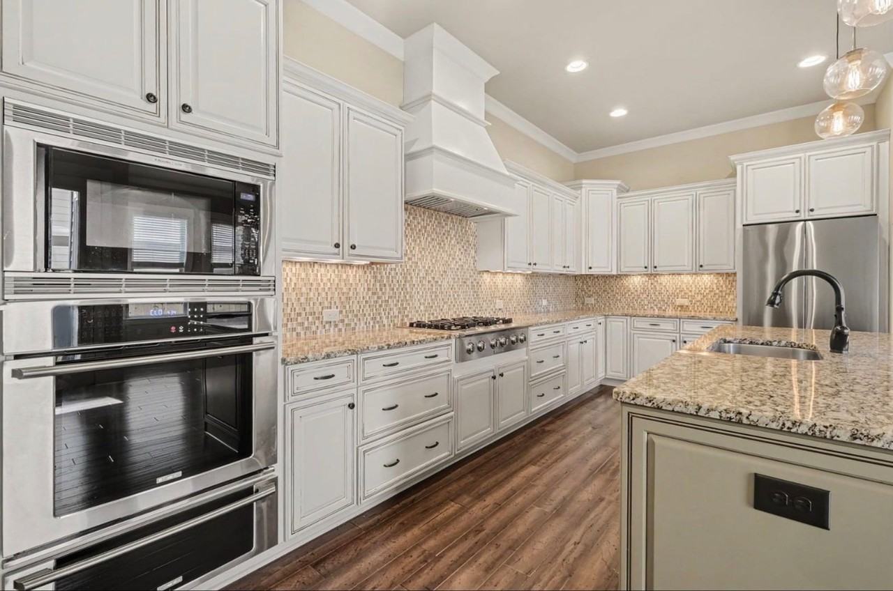 1613A Glen Echo Rd - Photo 6 of 18
