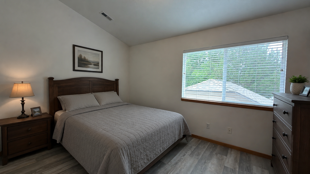 1042 Tierra Ln - Photo 5 of 9