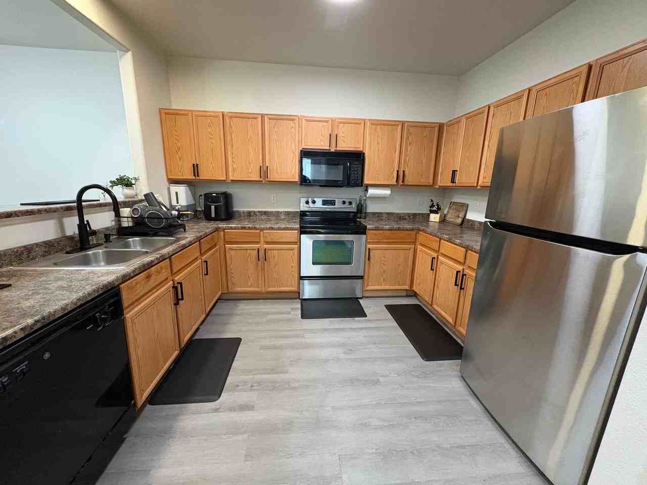 2845 Tumblewood Grv - Photo 5 of 21