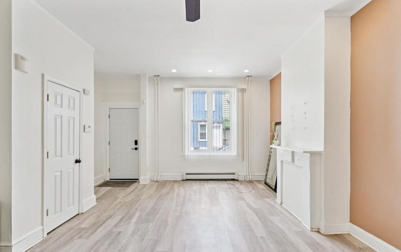 1124 W Nevada St - Photo 6 of 32