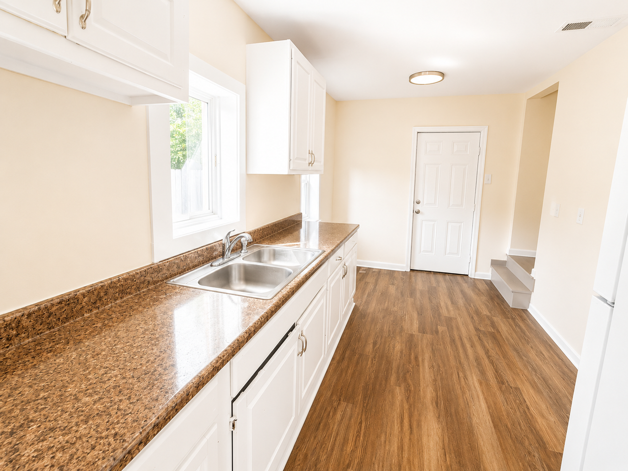2034 Ferris Rd - Photo 4 of 13