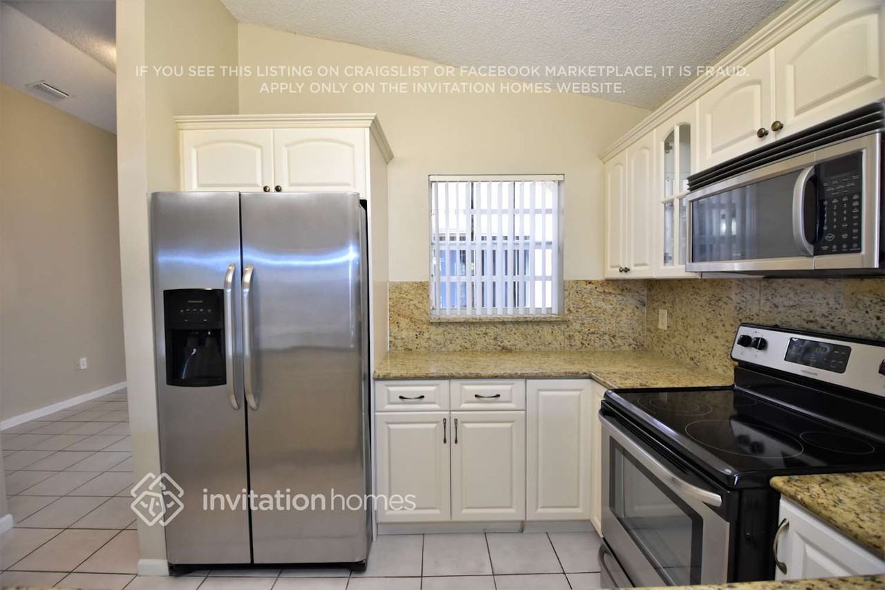 15308 Sw 53rd St - Photo 7 of 14