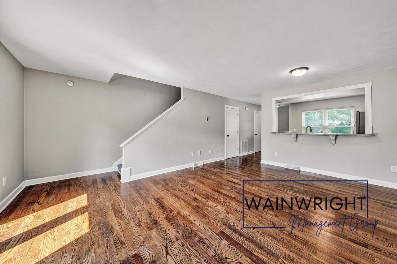 7213 Peppervine Ct - Photo 5 of 23