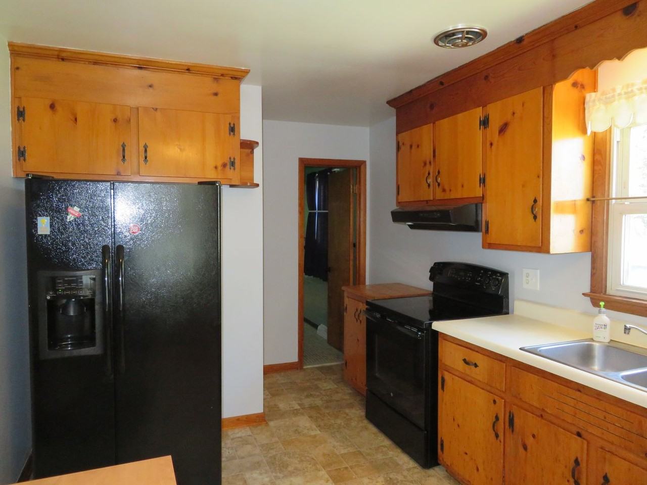 412 Mac Arthur Ave - Photo 5 of 30