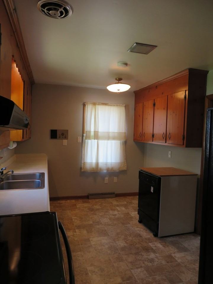 412 Mac Arthur Ave - Photo 6 of 30