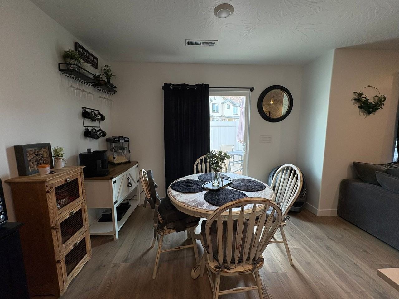 1671 S Forbidding Way - Photo 6 of 17