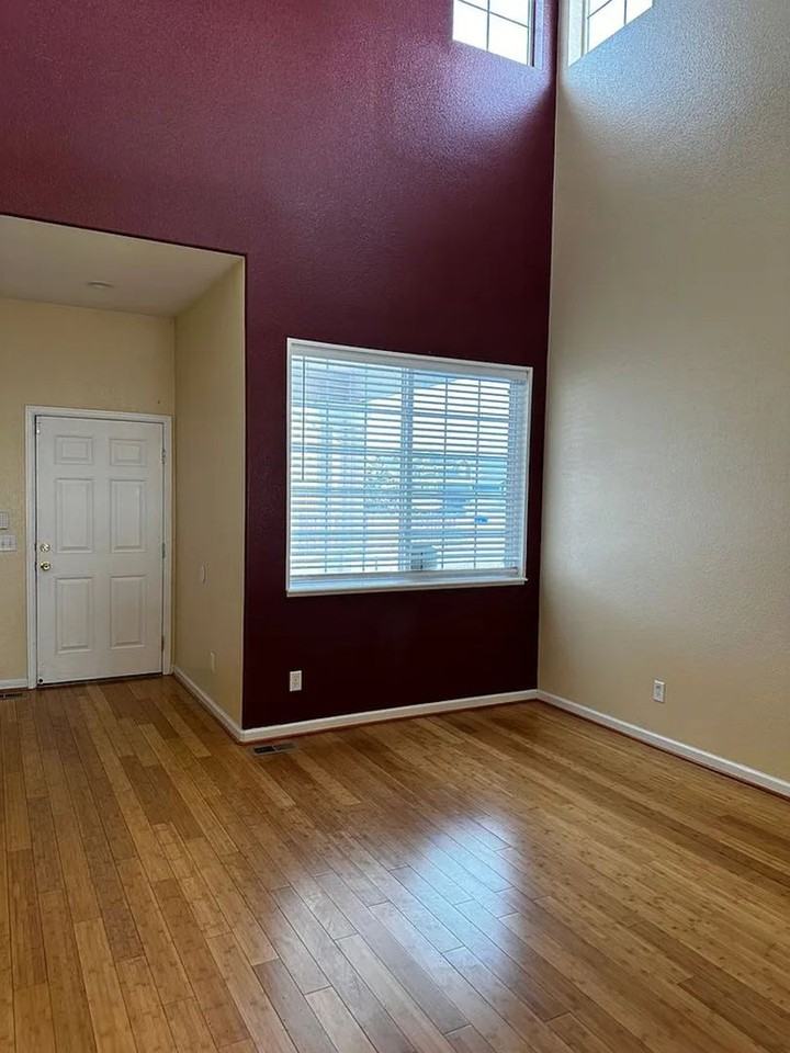 12261 St Annes Rd - Photo 5 of 11