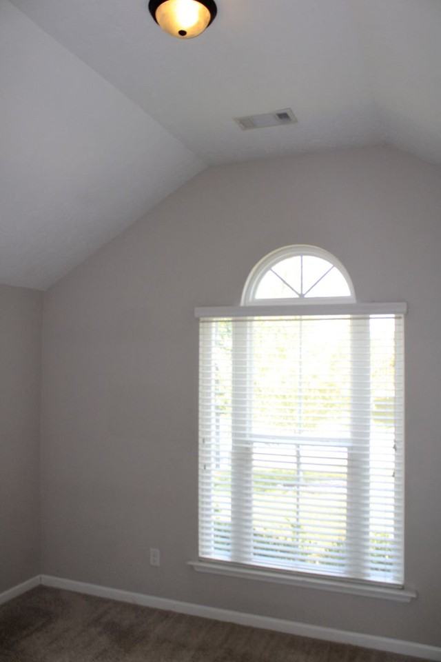 7105 Summerton Dr - Photo 7 of 42