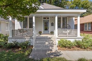 featured image of 1960 Oliver Ave