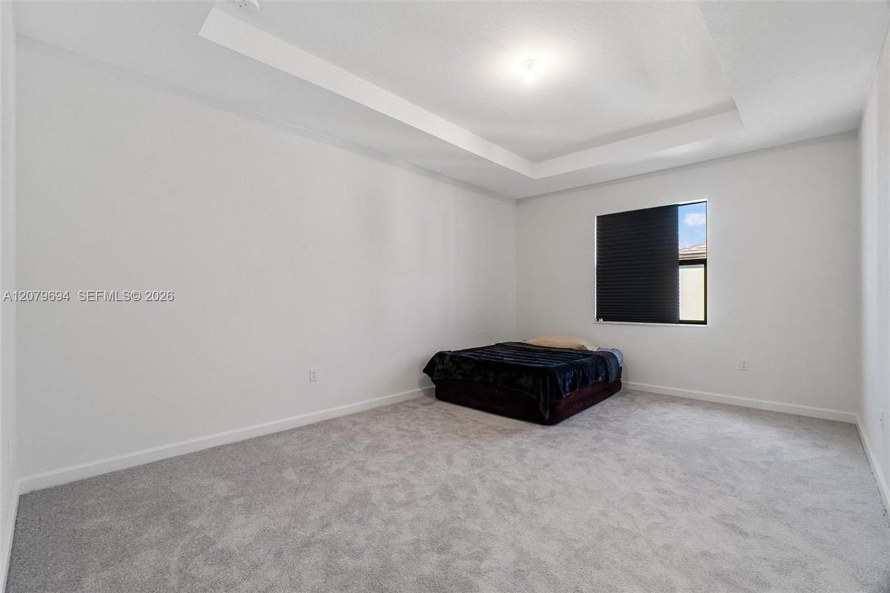 12923 Sw 231st Ter - Photo 6 of 17