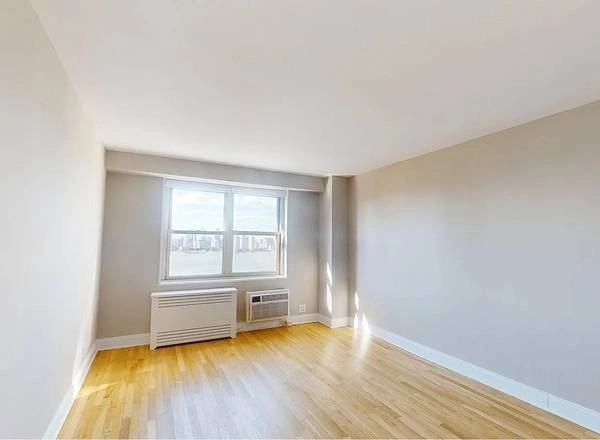 Harrison Street #14L - Photo 3 of 7