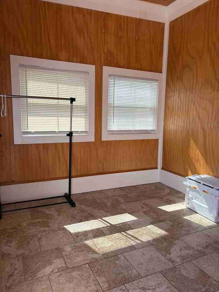 24 Cedar St - Photo 7 of 31