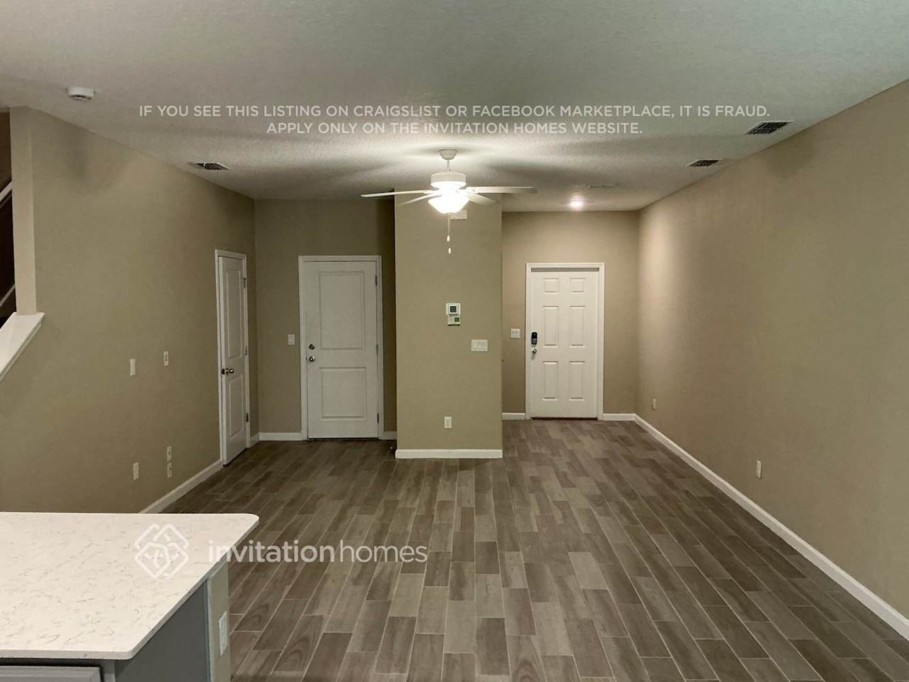 13287 Shore Grass Dr - Photo 4 of 29
