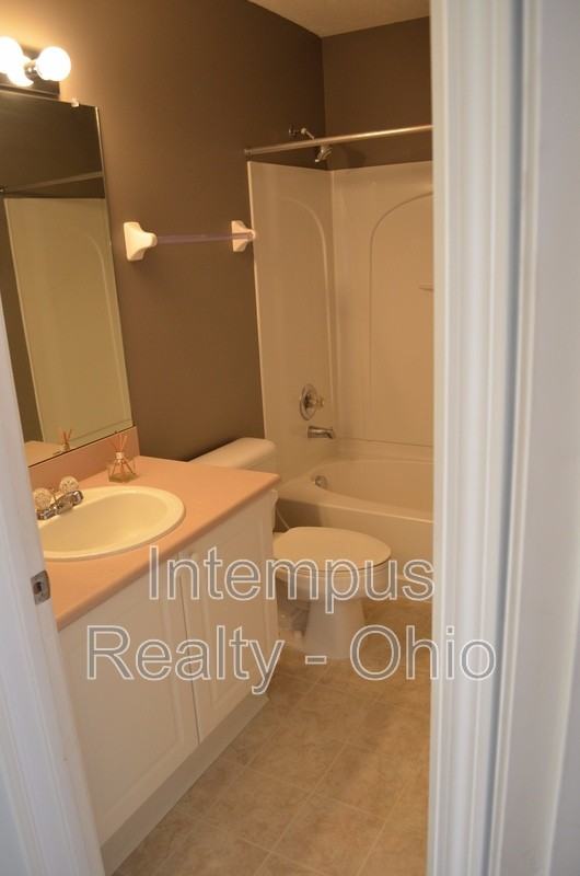 6500 Crab Apple Dr - Photo 2 of 17