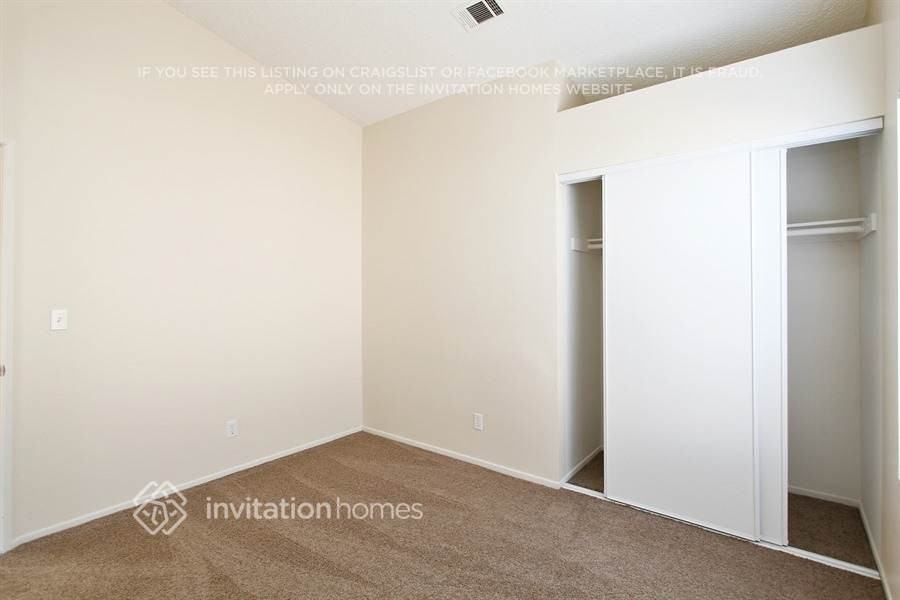 351 Blue Ridge Ln - Photo 7 of 31
