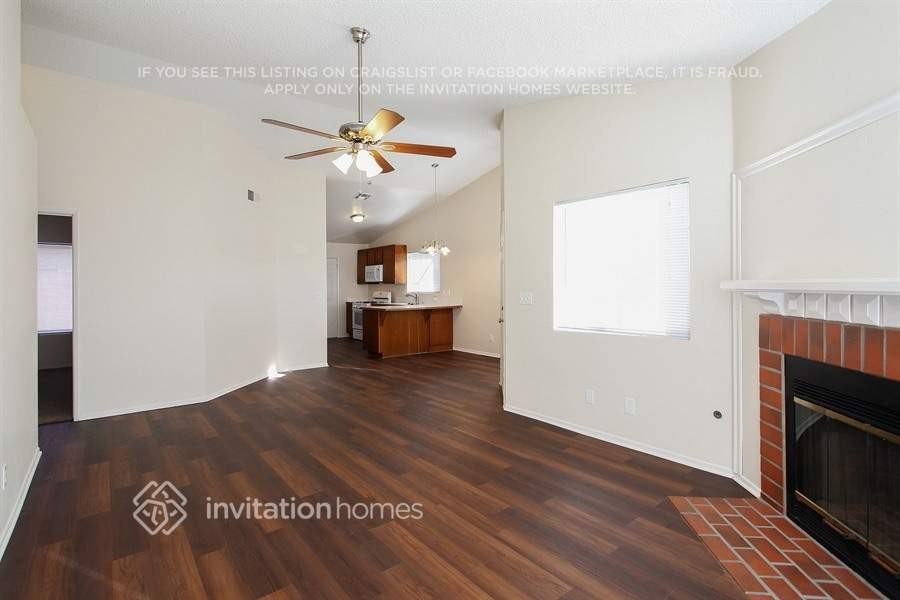 351 Blue Ridge Ln - Photo 4 of 19