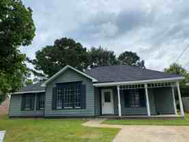 466 West Dr - Photo 1 of 1