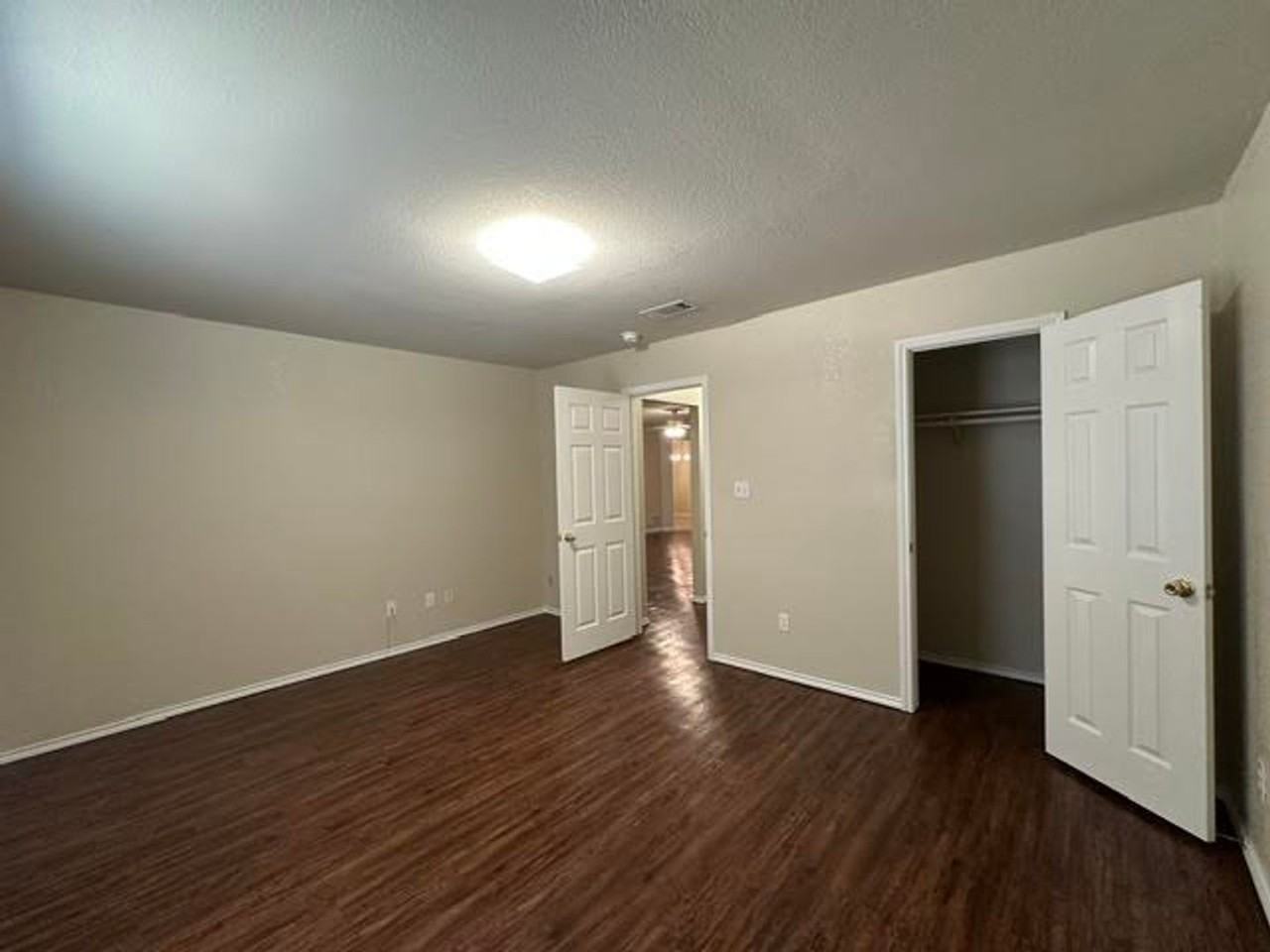 4300 Larry Don Ln - Photo 5 of 27