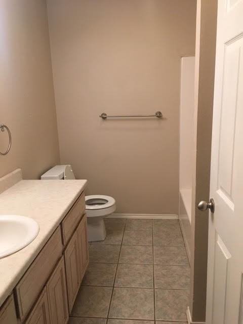 380 Anderson Rd - Photo 2 of 7