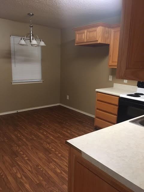 380 Anderson Rd - Photo 5 of 7