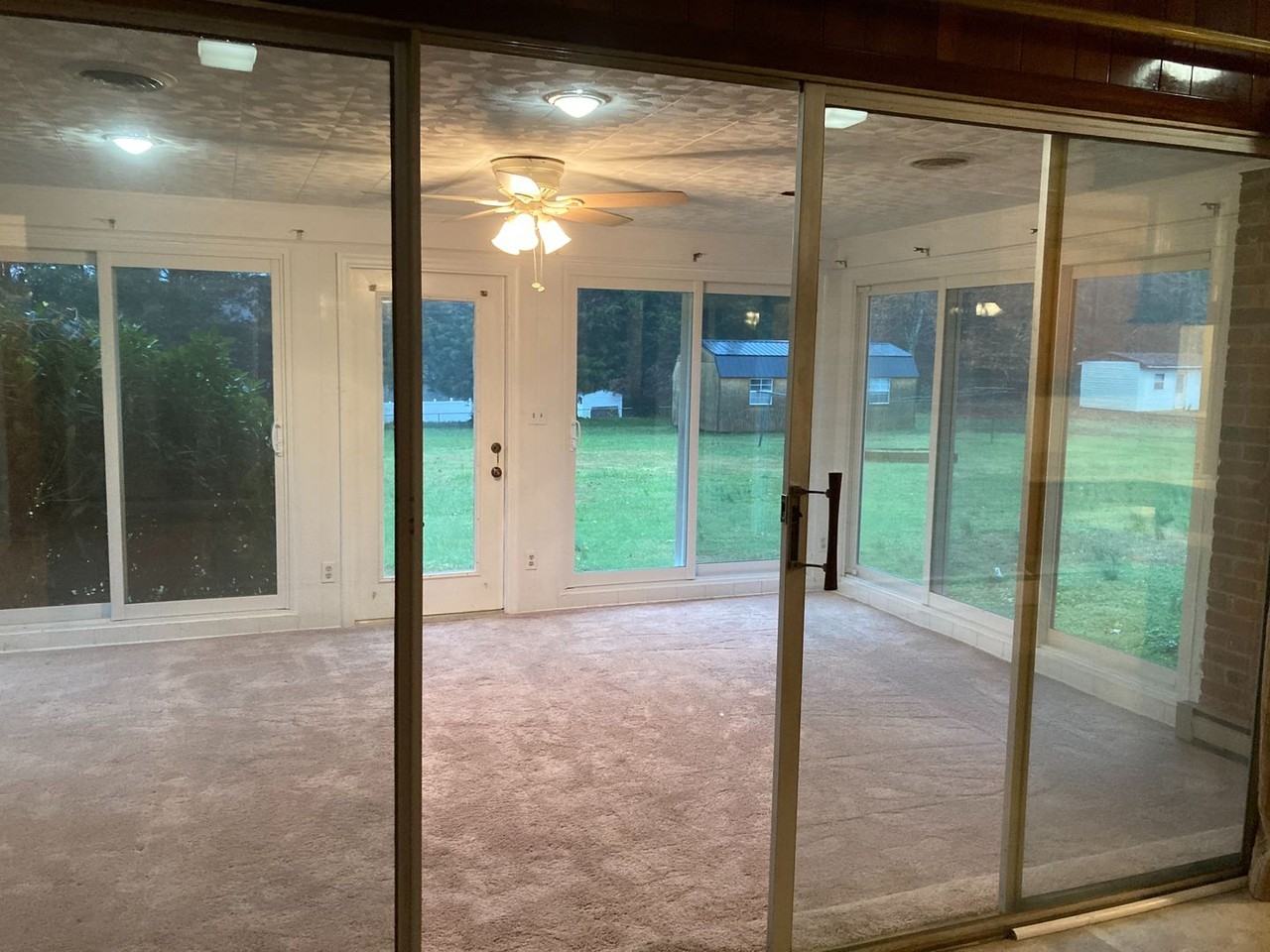 3940 Senior Ln - Photo 5 of 18