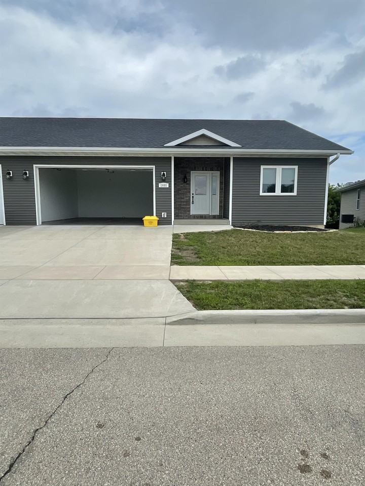 2685 Millstone Dr #1 - Photo 2 of 19