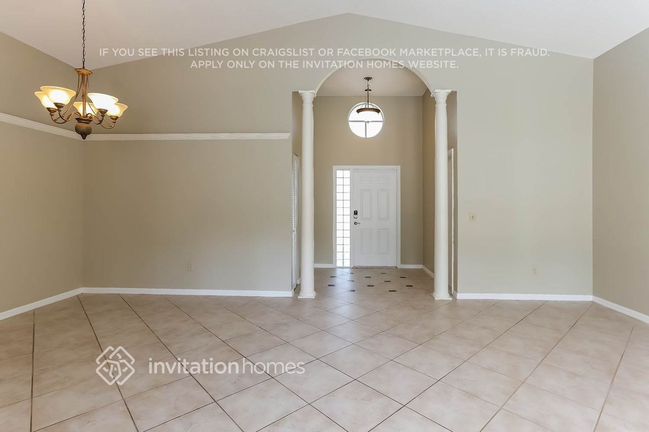 575 Nw 47th Ter - Photo 5 of 21