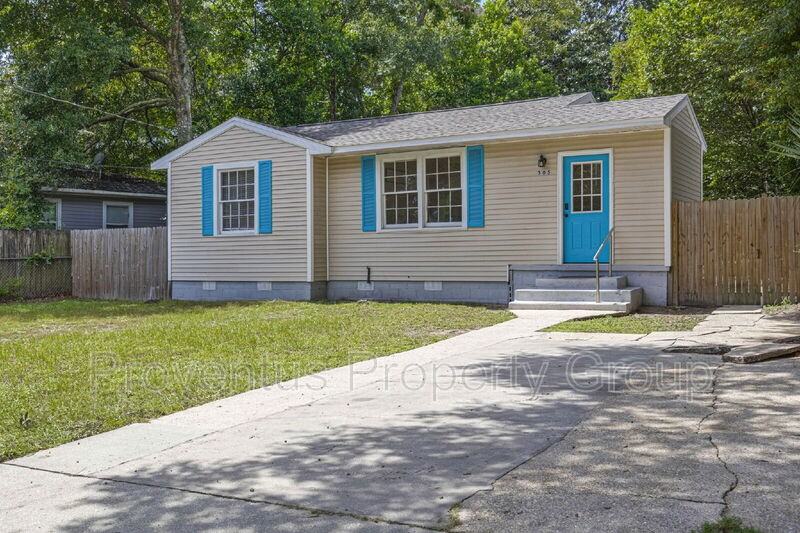 305 Chaseville St - Photo 2 of 50
