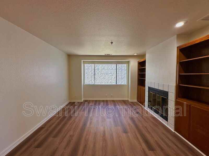 14323 Cerise Ave #06 - Photo 5 of 18