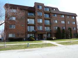 featured image of 9315 Neva Ave