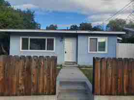 416 E Oak St - Photo 1 of 1