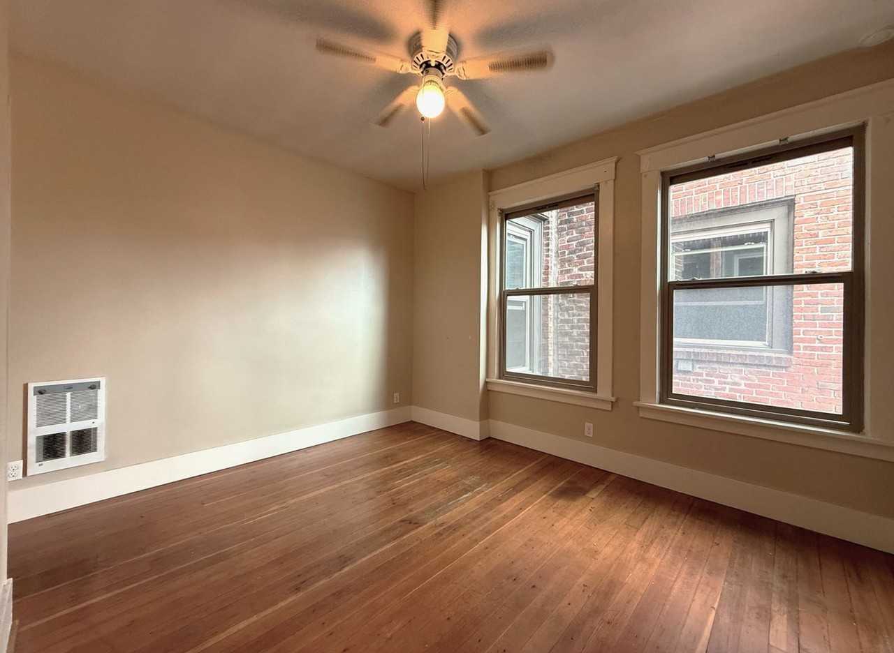 Taft Apartments - Photo 5 of 25