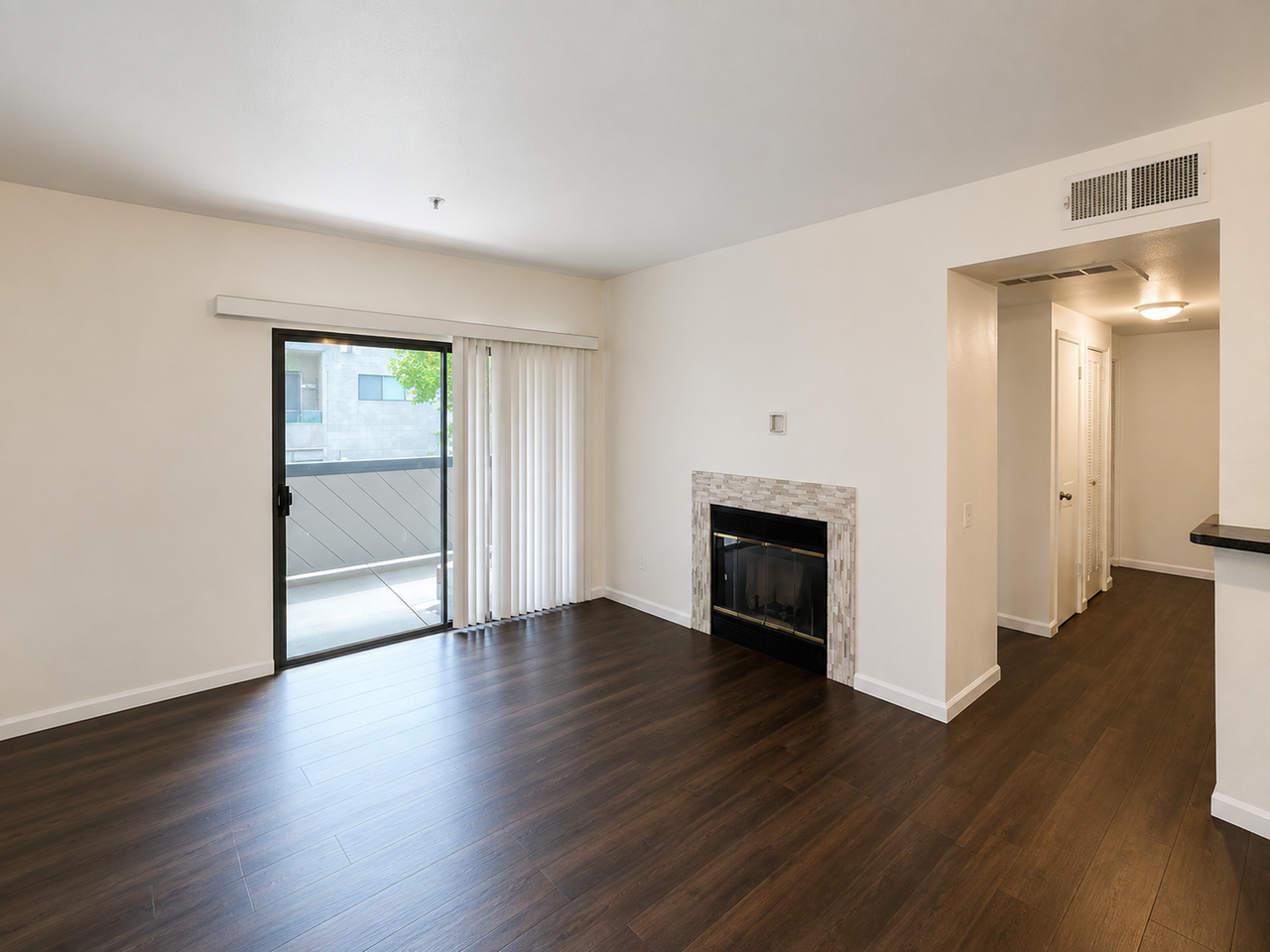 1256 Stanhope Ln #252 - Photo 4 of 12