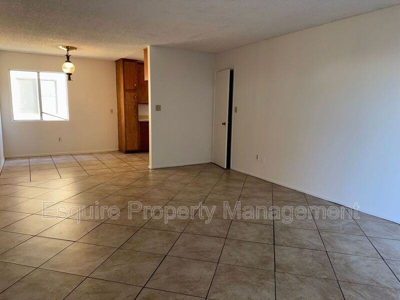 2070 N Ventura Rd #1 - Photo 3 of 12