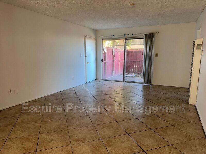 2070 N Ventura Rd #1 - Photo 4 of 12