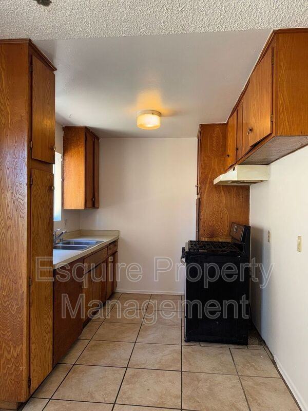 2070 N Ventura Rd #1 - Photo 6 of 12