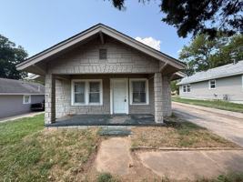 featured image of 1014 N Cleveland Ave