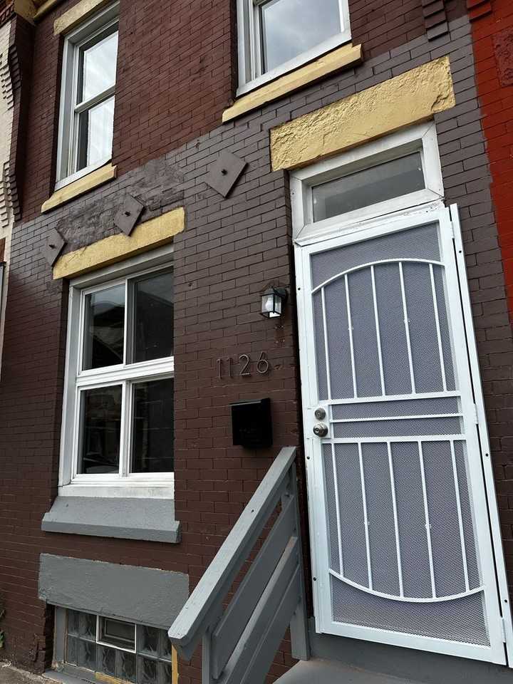 1126 N Union St - Photo 2 of 18