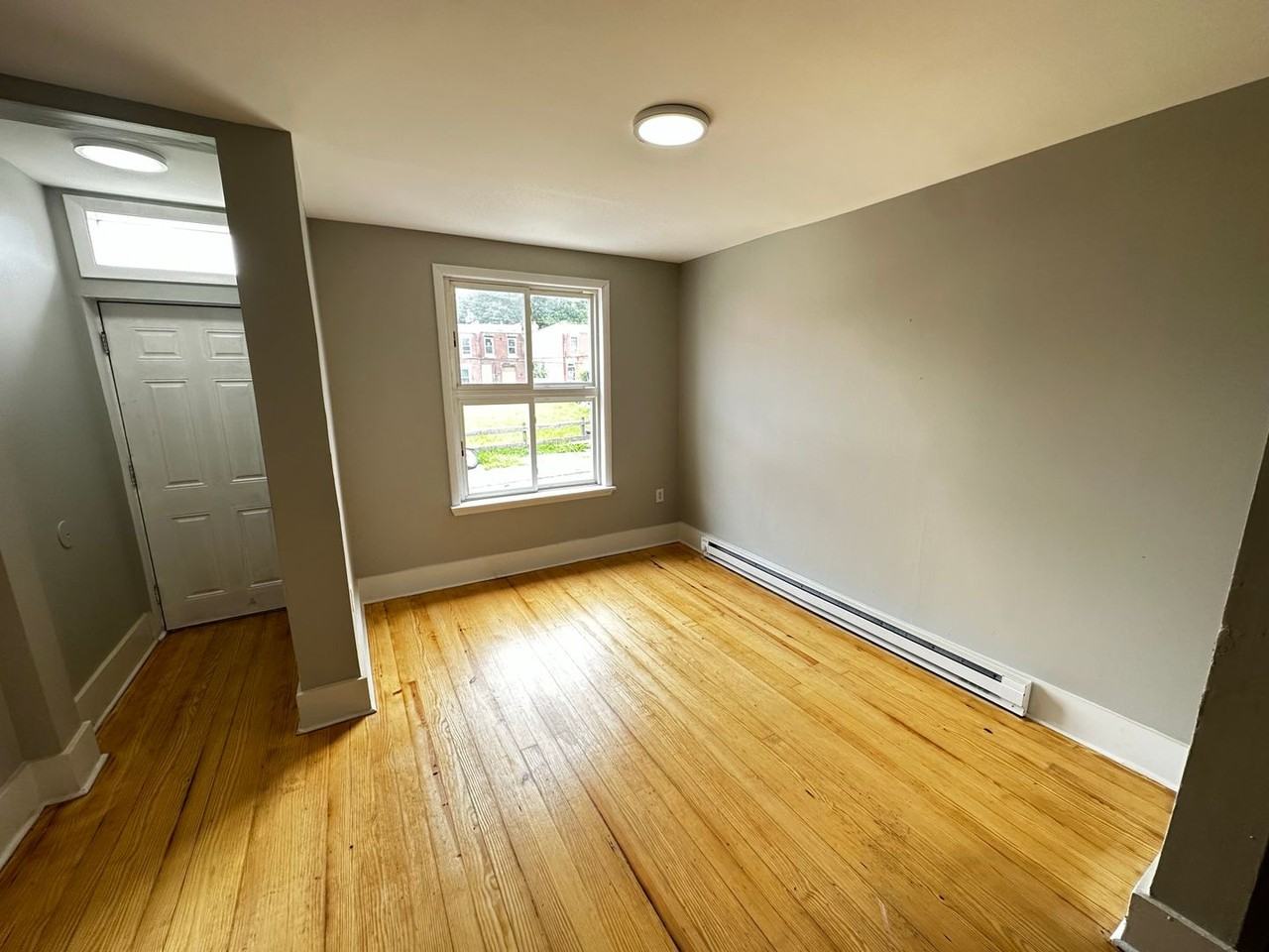 1126 N Union St - Photo 3 of 18