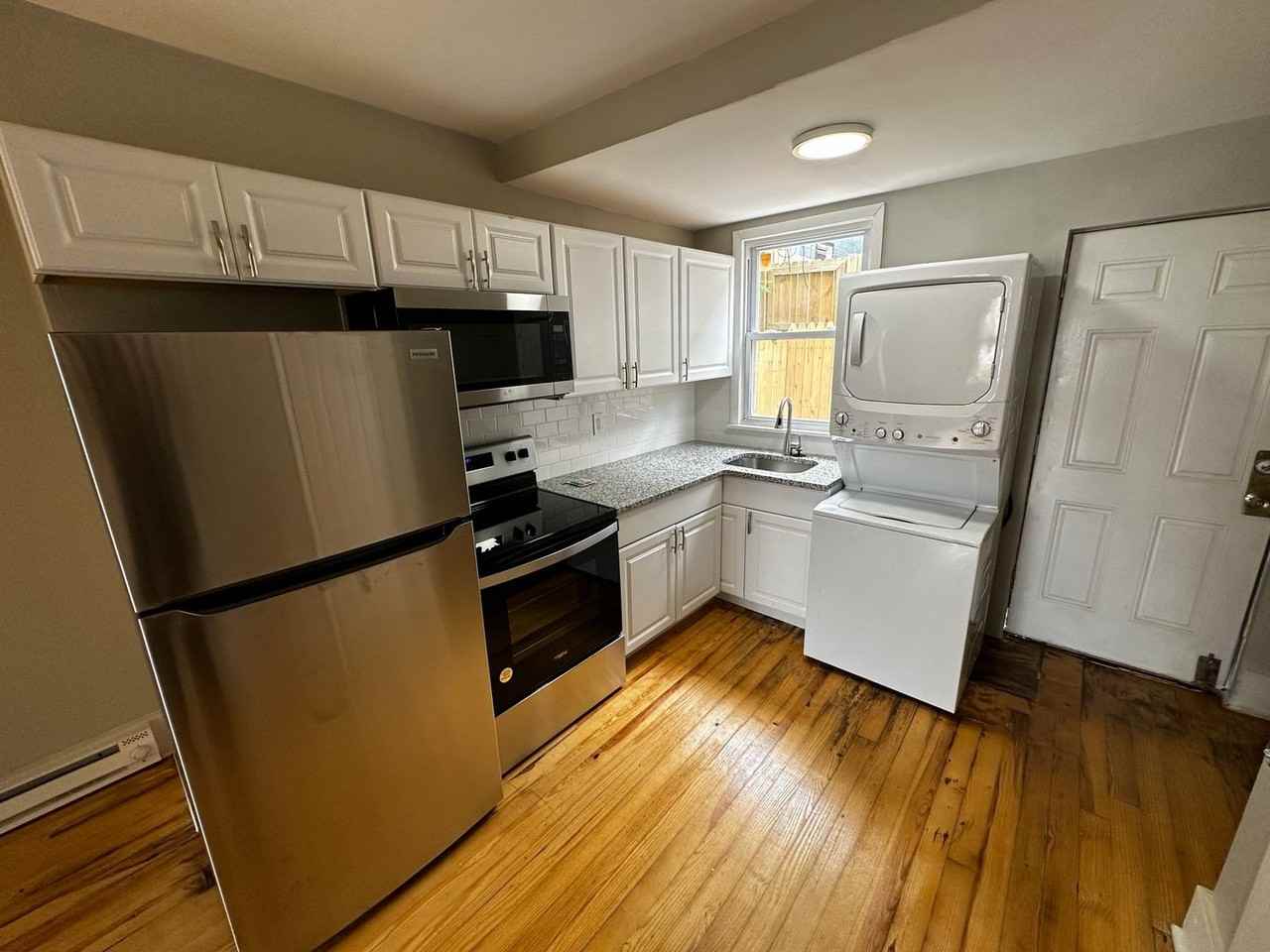 1126 N Union St - Photo 7 of 18